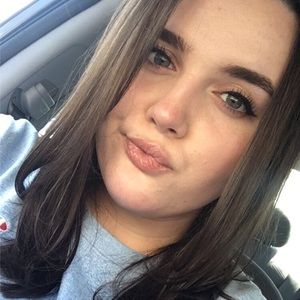 Meet your Posher, Bree